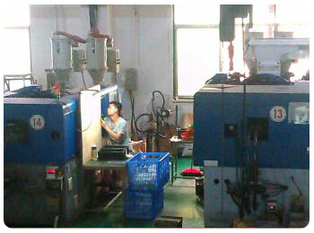 雙色注塑機(jī)